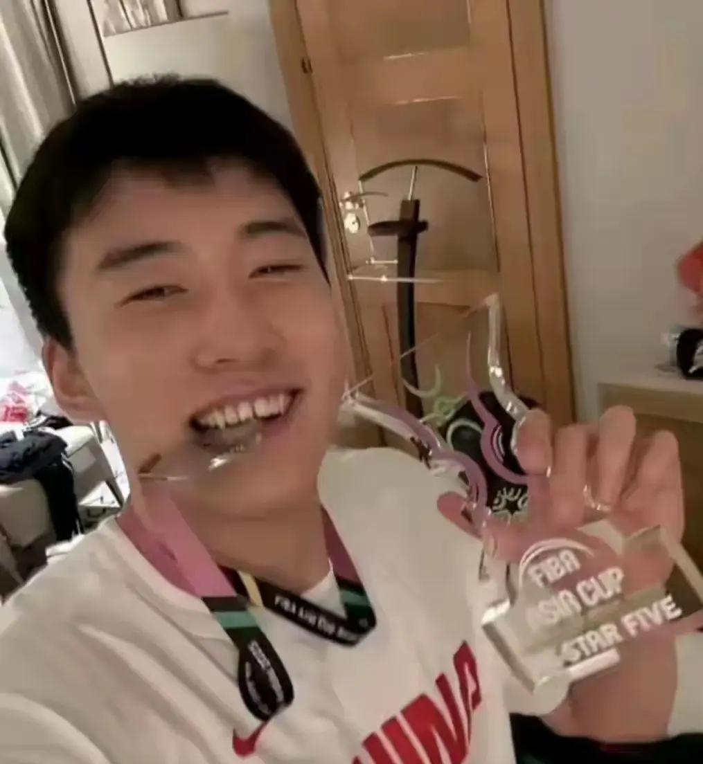 alt, 钢和总冠军 alt, 钢和总冠军